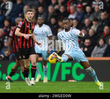 Bournemouth, Regno Unito. 30 gennaio 2024. Bournemouth, Inghilterra, 4 febbraio 2024: Callum Hudson-Odoi di Nottingham Forest (a destra) durante la partita di calcio della Premier League tra Bournemouth e Nottingham Forest al Vitality Stadium di Bournemouth, Inghilterra (David Horton/SPP) credito: SPP Sport Press Photo. /Alamy Live News Foto Stock