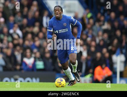 Londra, Regno Unito. 4 febbraio 2024. Axel Disasi del Chelsea durante la partita di Premier League a Stamford Bridge, Londra. Il credito fotografico dovrebbe leggere: Paul Terry/Sportimage Credit: Sportimage Ltd/Alamy Live News Foto Stock