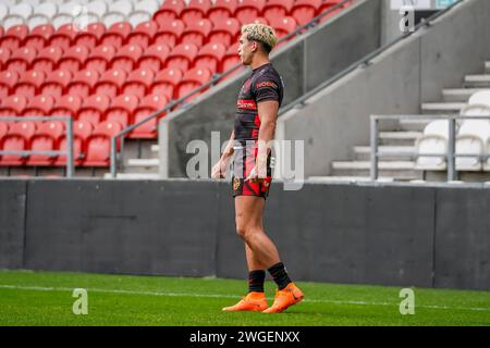 St Helens, Regno Unito, 4 febbraio 2024. Tee Ritson per St Helens nell'amichevole Betfred Super League St Helens vs Salford Red Devils al Totally Wicked Stadium, St Helens, Regno Unito, 4 febbraio 2024 Credit: James Giblin/Alamy Live News Foto Stock