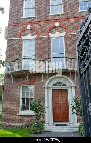 1808 Adam Style Nathaniel Russell House in Meeting Street nella storica Charleston South Carolina; novembre 2023 Foto Stock