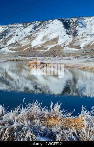 Dal fiume Ana al Winter Rim, dalla Summer Lake Wildlife area, dalla Oregon Outback Scenic Byway, Oregon Foto Stock