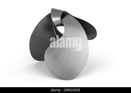 Moderna scultura in acciaio inossidabile dell'artista visivo basco Guillaume CHAVANNE (alias Gogara). Foto Stock