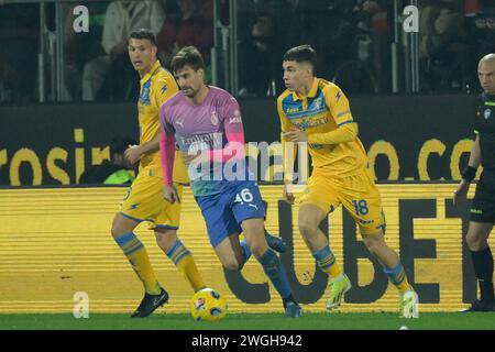 Foto Fabrizio Corradetti/LaPresse 03 febbraio 2024 Frosinone, Italia - Frosinone calcio vs AC Milan - Campionato italiano di calcio serie A TIM 2023/2024 - Stadio Benito stirpe nella foto: Matias Soule' (Frosinone calcio); 3 febbraio 2024 Frosinone, Italia - Frosinone calcio vs AC Milan - Campionato Italiano di calcio di serie A 2023/2024 - Stadio Benito stirpe. Nella foto: Foto Stock