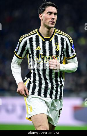 L'attaccante serbo della Juventus Dušan Vlahović 9 durante la partita di calcio italiana di serie A Inter Milan e Juventus FC allo Stadio San Siro di Milano, Italia, il 4 febbraio 2024 crediti: Piero Cruciatti/Alamy Live News Foto Stock