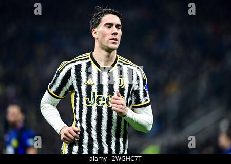 L'attaccante serbo della Juventus Dušan Vlahović 9 durante la partita di calcio italiana di serie A Inter Milan e Juventus FC allo Stadio San Siro di Milano, Italia, il 4 febbraio 2024 crediti: Piero Cruciatti/Alamy Live News Foto Stock