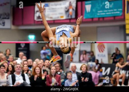 Marie-Laurence Jungfleisch (VfB Stuttgart, Frauen, 5), Einzelbild, Einzelfoto, Aktion, azione, 02.02.2024, Weinheim (Deutschland), Leichtathletik, riunione, Hochsprung Gala 2024 Foto Stock