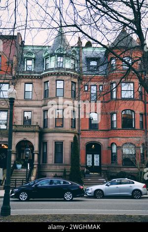 Edifici coloniali classici a Boston, Stati Uniti, il 13 febbraio 2020 Foto Stock