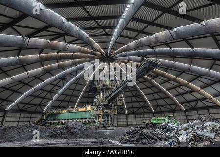 Sala di miscelazione a carbone tondo della miniera di Prosper-Haniel / "Black Hole" Foto Stock