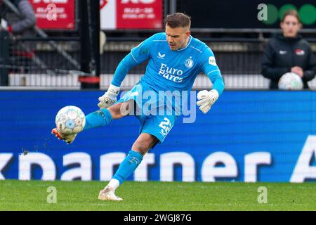 Alkmaar, Paesi Bassi. 4 febbraio 2024. ALKMAAR, PAESI BASSI - 4 FEBBRAIO: Timon Wellenreuther di Feyenoord durante l'incontro olandese Eredivisie tra AZ e Feyenoord all'AFAS Stadion il 4 febbraio 2024 ad Alkmaar, Paesi Bassi. (Foto di Joris Verwijst/Orange Pictures) credito: dpa/Alamy Live News Foto Stock