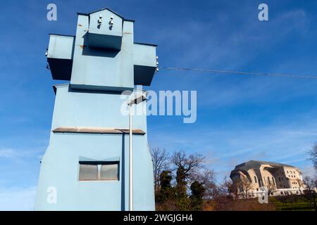 Trafoturm Oberer-Zielweg 21. La casa dei trasformatori espressionisti vicino al Goetheanum Dornach fu costruita nel 1921 per la fornitura di elettricità pubblica. Era B. Foto Stock