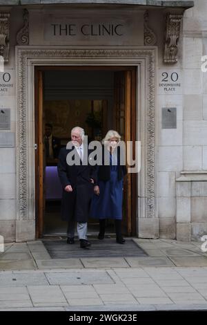 Londra, Regno Unito. 29 gennaio 2024. Immagine © concessa in licenza a Parsons Media. 29/01/2024. Londra, Regno Unito. Re Charles alla London Clinic. Re Carlo III lascia la London Clinic dopo aver subito un trattamento per un ingrossamento della prostata. Foto di Credit: andrew parsons/Alamy Live News Foto Stock