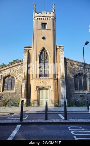 La torre della vecchia chiesa parrocchiale di St Clement sulla Bridge Street nel centro di Cambridge. Cambridgeshire. Regno Unito Foto Stock