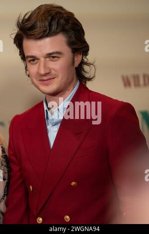 Roma, Italia. 5 febbraio 2024. Joe Keery è presente alla prima di ''finale l'Alba'' al Cinema Barberini di Roma, Italia, il 5 febbraio 2024. (Foto di Luca Carlino/NurPhoto) credito: NurPhoto SRL/Alamy Live News Foto Stock