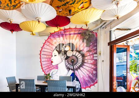 Interno del ristorante Hom, caffetteria, spiaggia di Chaweng, Ko Samui, Tailandia Foto Stock