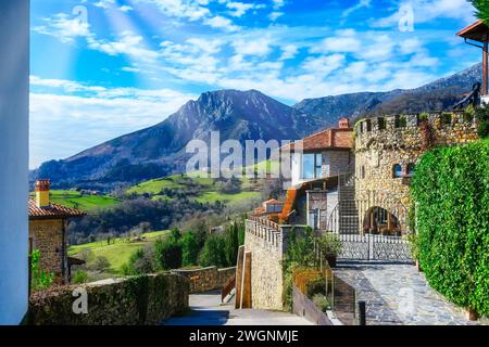 Esterno dell'Hotel Puebloastur, Cofino, Asturias, Spagna Foto Stock