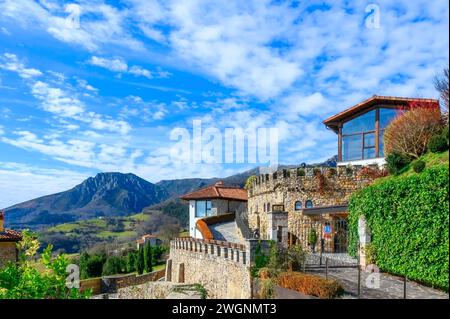 Esterno dell'Hotel Puebloastur, Cofino, Asturias, Spagna Foto Stock