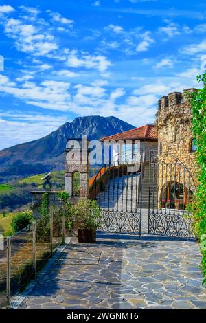 Esterno dell'Hotel Puebloastur, Cofino, Asturias, Spagna Foto Stock