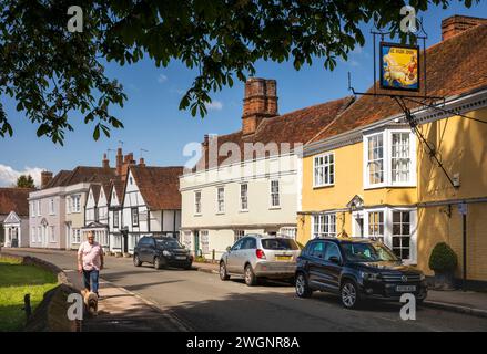 Regno Unito, Inghilterra, Essex, Dedham, Sun Inn e High Street Foto Stock