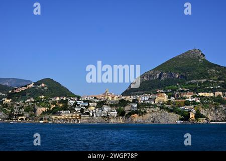 Vietri sul Mare, Campania, Italia, sulla Costiera Amalfitana, Campania, Italia, Italia. Foto Stock