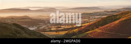 Shropshire Hills Church Stretton mattina alba, tramonto paesaggio fotografia Panorama Foto Stock