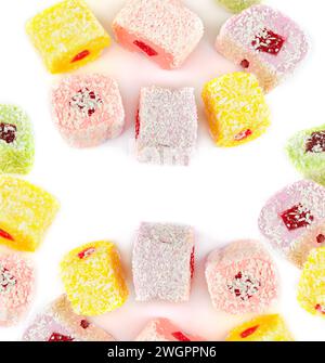 Delizia turca isolata su sfondo bianco. Spazio libero per il testo. Foto Stock