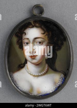 Ritratto di Maria Stuart (1662-95). Moglie di Guglielmo III, Charles Boit (cerchio di), 1689 - 1727 miniatura (dipinto) Ritratto di Maria Stuart (1662-95). Moglie di Willem III Busto, lodato. Pendente SK-A-4300. Torna al ritratto di Willem Wissing. Fa parte della collezione di miniature di ritratti. metallo. Persone storiche - BB - donna. regina Foto Stock