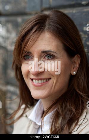 Bella donna all'aperto, Milano, Italia. Foto Stock
