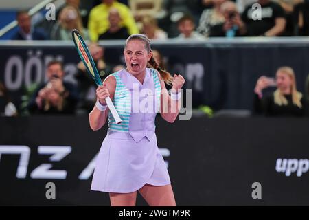 Linz, alta Austria, Austria. 4 febbraio 2024. Jelena Ostapenko (LAT) in azione durante l'alta Austria Ladies Linz - Womens Tennis, WTA500 (Credit Image: © Mathias Schulz/ZUMA Press Wire) SOLO USO EDITORIALE! Non per USO commerciale! Foto Stock