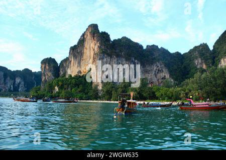 Vista serale della spiaggia di Railay Foto Stock