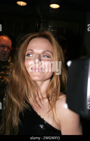 LONDRA - 3 MAGGIO 2007: La Spice girl Geri Halliwell e Mel B lasciano l'edera a Londra gente: Geri Halliwell Foto Stock