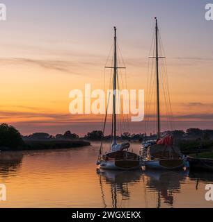 Regata di Norfolk sui Norfolk Broads. Foto Stock