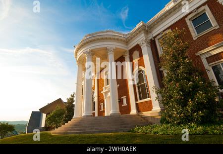 Hunter Museum of American Art sul promontorio del fiume Tennessee in un classico stile revival del 1905, Chattanooga, Tennessee Foto Stock