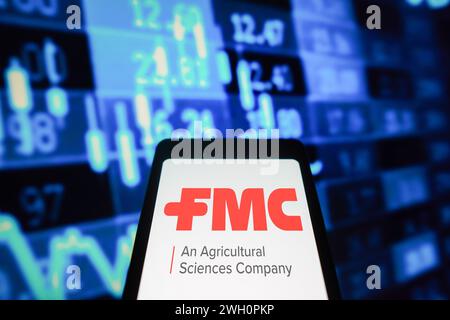 Brasile. 5 febbraio 2024. In questa immagine, il logo FMC Corporation viene visualizzato sullo schermo di uno smartphone. (Foto di Rafael Henrique/SOPA Images/Sipa USA) *** esclusivamente per notizie editoriali **** credito: SIPA USA/Alamy Live News Foto Stock