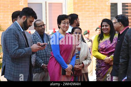 Nuova Delhi, India. 6 febbraio 2024. NUOVA DELHI, INDIA - 6 FEBBRAIO: Ministro dell'istruzione, Atishi durante l'inaugurazione del nuovo edificio della Dr. B.R. Ambedkar School of Specialized Excellence a Paschim Vihar il 6 febbraio 2024 a nuova Delhi, India. (Foto di Sanchit Khanna/Hindustan Times/Sipa USA) credito: SIPA USA/Alamy Live News Foto Stock