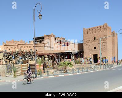 Mercato dell'artigianato berbero a Ouarzazate, Marocco Foto Stock