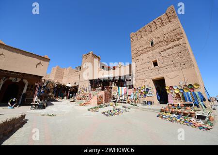 Mercato dell'artigianato berbero a Ouarzazate, Marocco Foto Stock