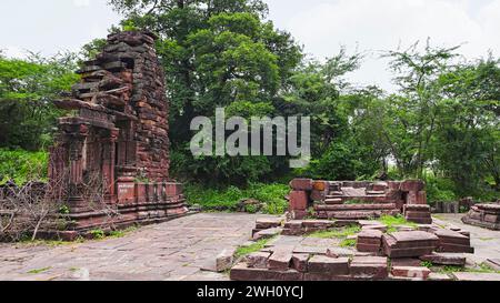 Ruin Temple nel campus del Kakuni Ganesh Temple, Baran, Rajasthan, India. Foto Stock