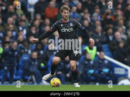 Joachim Andersen del Palazzo di cristallo. - Brighton & Hove Albion contro Crystal Palace, Premier League, American Express Community Stadium, Brighton, Regno Unito - 3 febbraio 2024. Solo per uso editoriale - si applicano restrizioni DataCo. Foto Stock