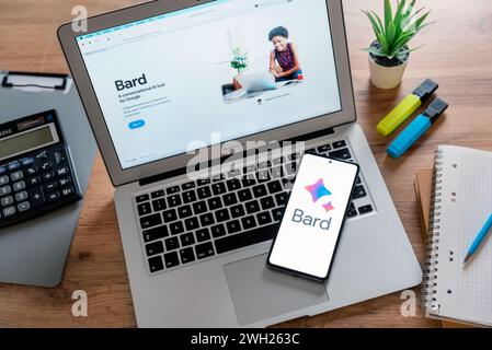 Wroclaw, Polonia - 5 febbraio 2024: Logo Google Bard. Strumento di chat AI di Google Foto Stock