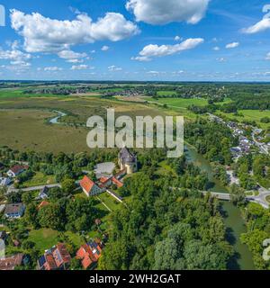 Die Gemeinde Grafrath im oberbayerischen Kreis Fürstenfeldbruck im Luftbild Ausblick auf Grafrath an der Amper a Oberbayern Grafrath Bayern Deutschla Foto Stock