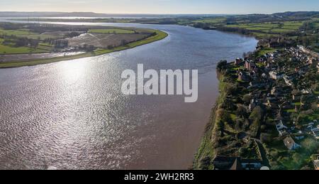 Guardando a valle sul fiume Severn a Newnham, Gloucestershire. Foto Stock