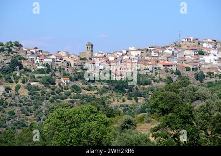 Fermoselle, vista panoramica. Parco naturale Arribes del Duero, provincia di Zamora, Castilla y Leon, Spagna. Foto Stock