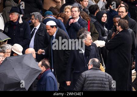 © Julien Mattia/le Pictorium/MAXPPP - Parigi 07/02/2024 Julien Mattia/le Pictorium - 07/02/2024 - Francia/Ile-de-France/Parigi - Hassen Chalghoumi lors de la cerimonie d'hommage aux victimes francaises des attaques terroristes du 7 octobre en Israel, aux Invalides, le 7 Fevrier 2024. - Valeurs ACtuelles Out, JDD Out, No JDD, no russia, russia Out/07/02/2024 - Francia/Ile-de-France (regione)/Parigi - Hassen Chalghoumi alla cerimonia d'onore delle vittime francesi degli attentati terroristici del 7 ottobre in Israele, a Les Invalides, 7 febbraio 2024. Foto Stock