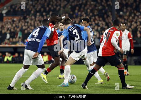 ROTTERDAM - (l-r) Bruno Martins Indi di AZ Alkmaar, Lutsharel Geertruida di Feyenoord, Wouter Goes di AZ Alkmaar, Myron van Brederode di AZ Alkmaar, Igor Paixao di Feyenoord durante i quarti di finale della KNVB Cup tra Feyenoord e AZ Alkmaar al Feyenoord Stadium de Kuip il 7 febbraio 2024 a Rotterdam, paesi Bassi. ANP MAURICE VAN STEEN Foto Stock