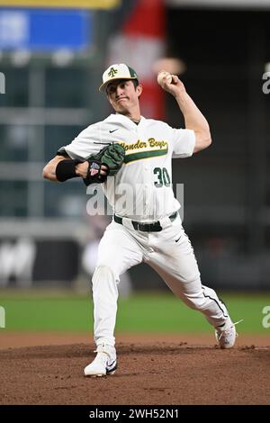 Arkansas Tech Wonder Boys LHP Jack Rector (30) durante la partita di baseball Houston Winter Invitational tra Southern New Hampshire Penmen e The Ark Foto Stock