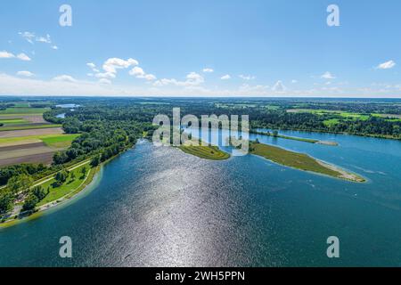 Lo sbarramento di Lech 23, chiamato Mandichosee a Lechfeld vicino ad Augusta dall'alto Foto Stock