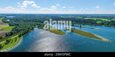 Lo sbarramento di Lech 23, chiamato Mandichosee a Lechfeld vicino ad Augusta dall'alto Foto Stock