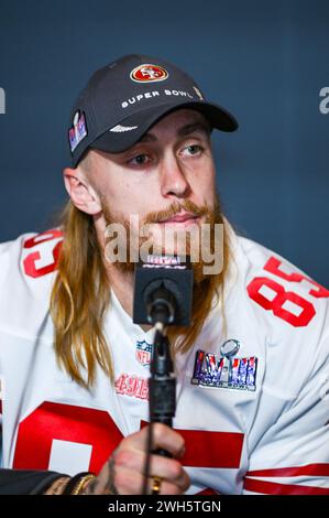 Il tight end dei San Francisco 49ers George Kittle durante una giornata mediatica all'Hilton Lake Las Vegas Resort and Spa, Henderson. Data foto: Mercoledì 7 febbraio 2024. Foto Stock