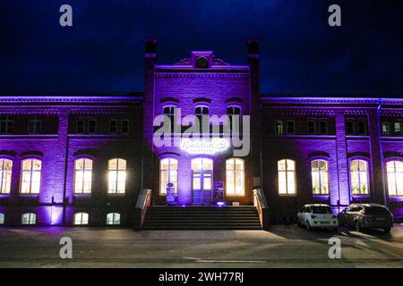 Alter Bahnhof, Bäckerei Karlchens Backstube, Vlotho, Nordrhein-Westfalen, Deutschland *** Alter Bahnhof, Karlchens Backstube Bakery, Vlotho, Renania settentrionale-Vestfalia, Germania Foto Stock