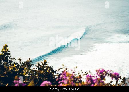 Bleu de l'océan à Bali Foto Stock